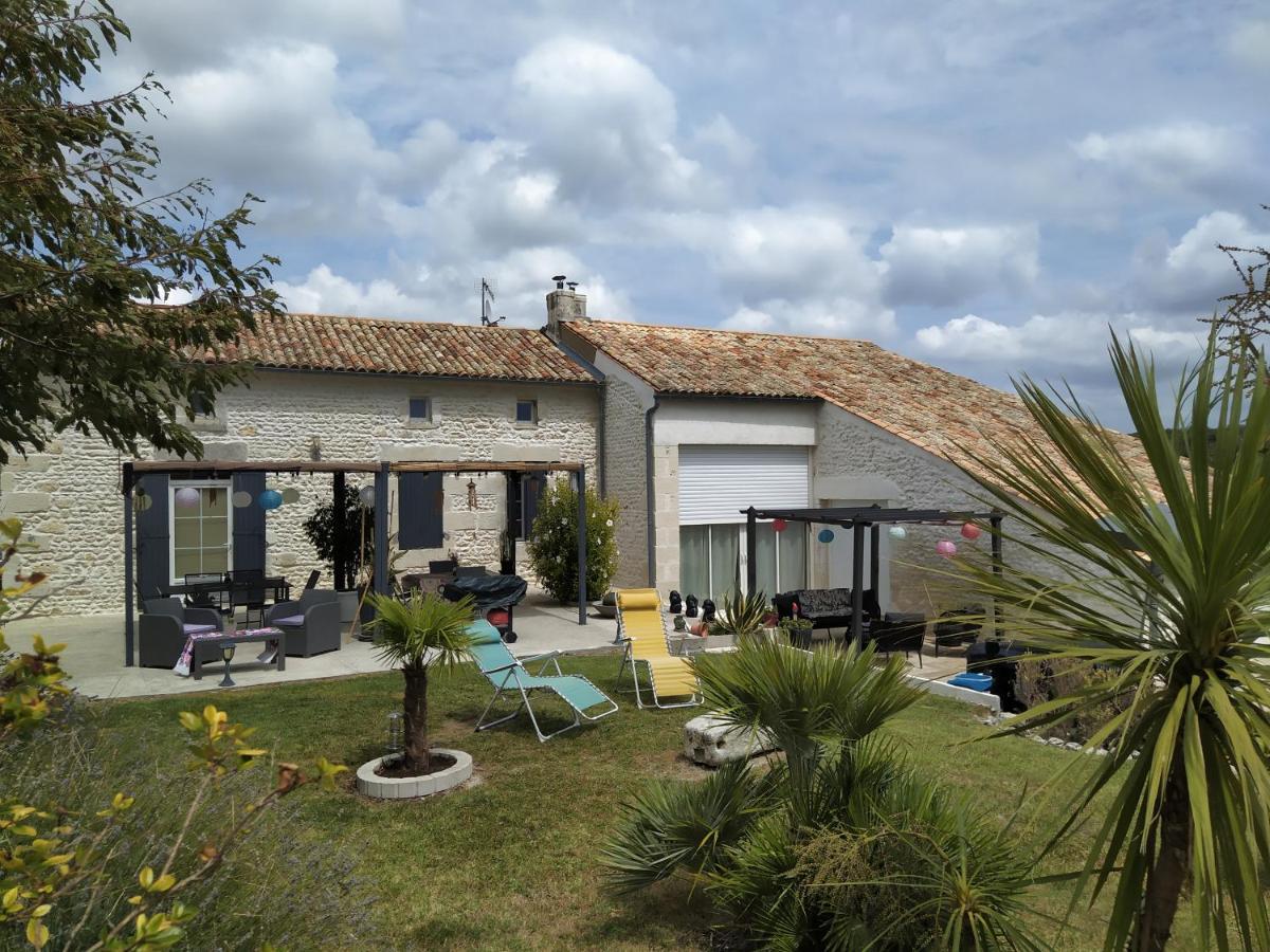 B&B Bel Agave Saint-Georges-des-Agouts Exterior foto